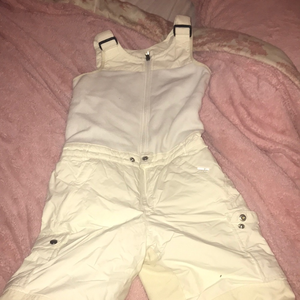 White skii pants